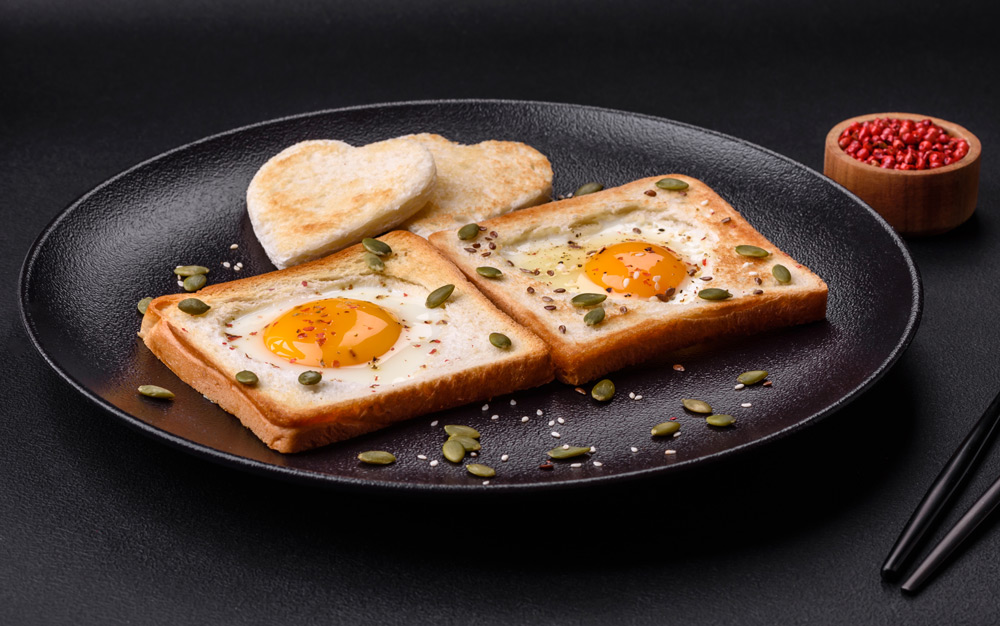 2 Eggs on Toast
